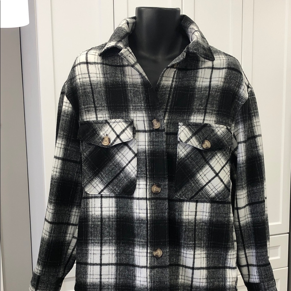 Streetwear Society Black & White Plaid Shirt Shacket – Size Small - Picture 13 of 14